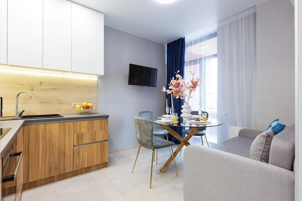 San Francisko Apartment Near Nyvky Metro Station 299 キエフ